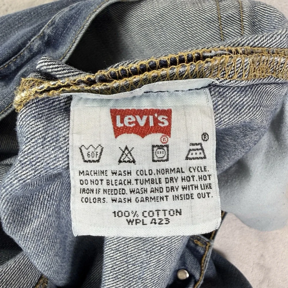 2000s Levis‎ 501 Jeans 36 x 34 Medium Wash Denim Button Fly Mexico Paper Tag